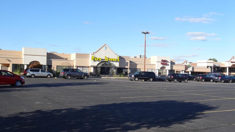 Shops of Wheaton: 1245 Butterfield Rd, Wheaton, IL 60189